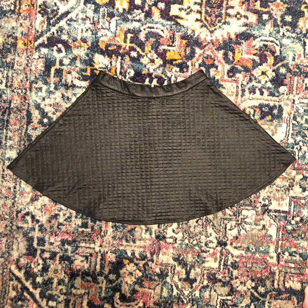 Black Faux Leather Skater Skirt - Picture 5 of 6